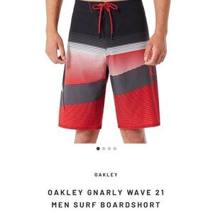 Oakley Gnarly Wave 21 Men Surf Boardshort Red Line Size 40 NWT